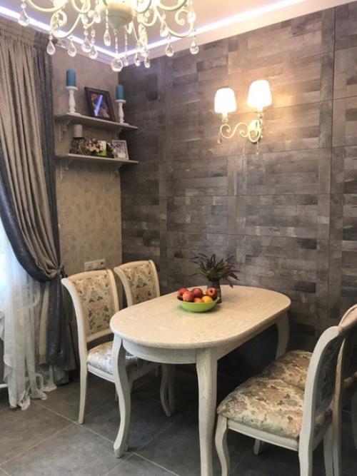 Мой рабочий уголок на котором я уйму времени провожу. 03