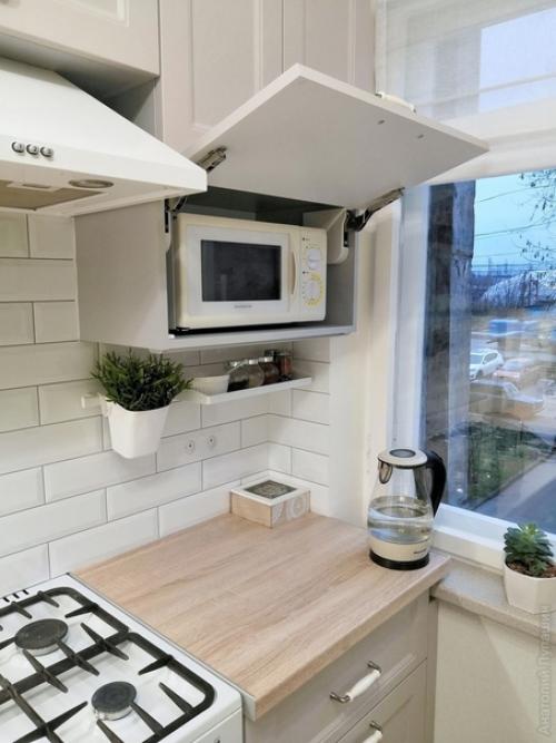 Он не оставил ничего без внимания, сделав ремонт своими руками. 03