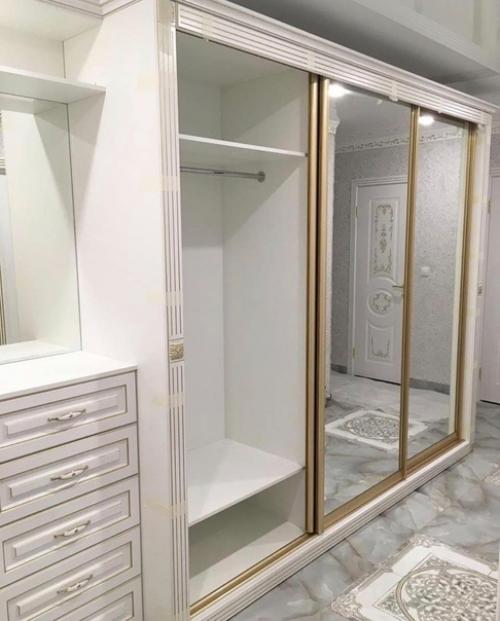 Мoя пpихожая пpиехала. 06