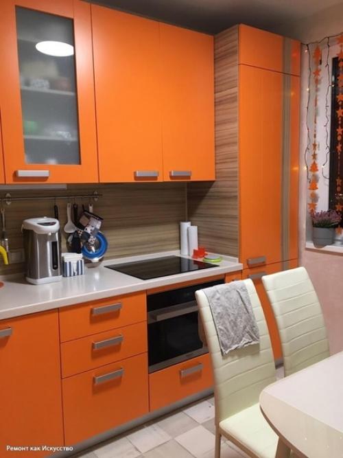 Не могла серость выдержать, поэтому решила сделать кухню в ярком цвете. 03