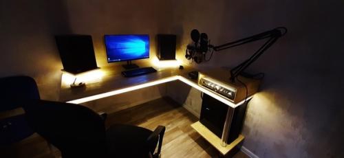 Стол для работки своими руками, обошелся всего в 3. 5 тыс. 06