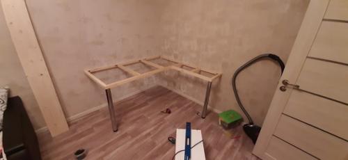Стол для работки своими руками, обошелся всего в 3. 5 тыс.