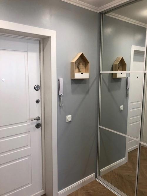 В этой квартире очень явно чувствуется, что ее хозяйка обладает отличным вкусом и хорошим чувством стиля. 06