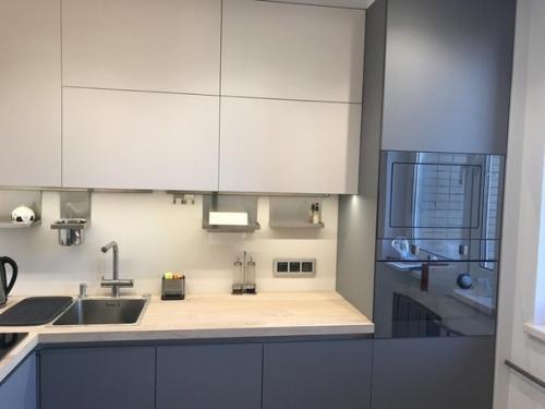 Закончили нашу кухню.