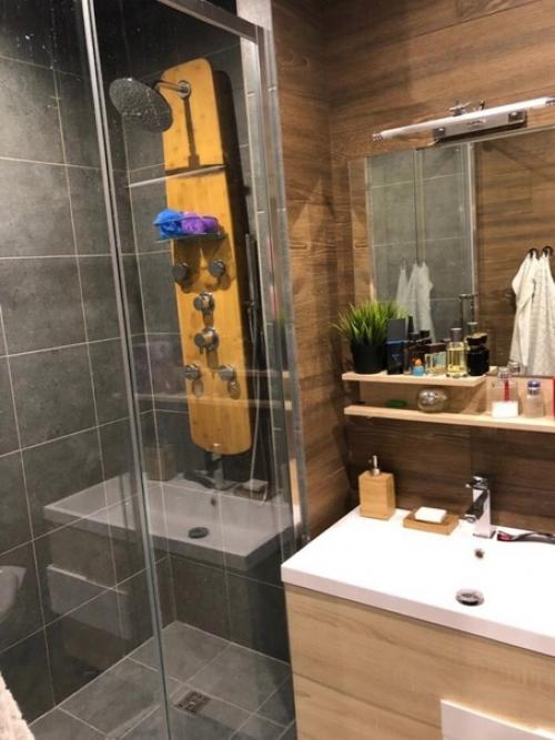 Привет всем!  Хочу поделиться своей невероятной историей о том, как мы перевернули свою квартиру с ног на голову. 06