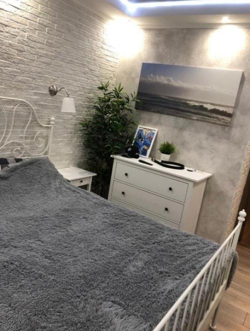 Привет всем!  Хочу поделиться своей невероятной историей о том, как мы перевернули свою квартиру с ног на голову. 04