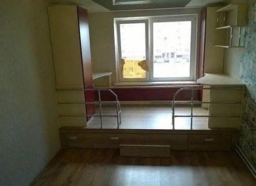 Вот такое практичное решение мы для детской на двоих нашли. 03