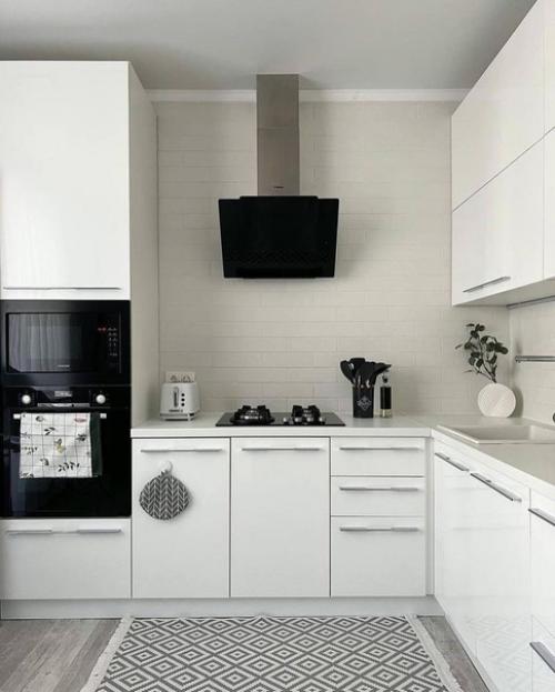 Моя квартира, которую я ремонтировала самостоятельно без участия дизайнеров. 01