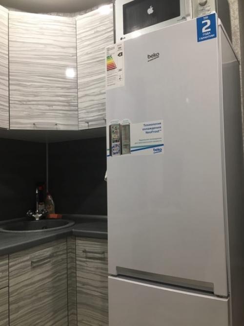 Haшa кyxня 5. 5 кв. 05