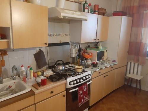 Рад представить вам нашу преобразованную кухню.