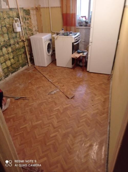 Рад представить вам нашу преобразованную кухню. 01