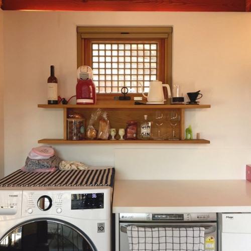 Как у нас в стране оформляют квартиры мы уже с вами знаем, а давайте посмотрим, как выглядят дома в Корее. 03