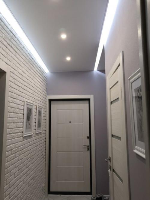 Девушка снимками своей однушки поделилась.