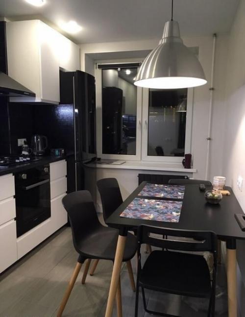 Демонстрирую, что нам удалось сделать со своей квартирой.