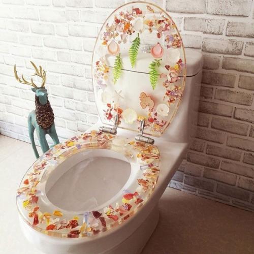 Кто то решил сделать стульчаки для унитаза собственноручно. 02