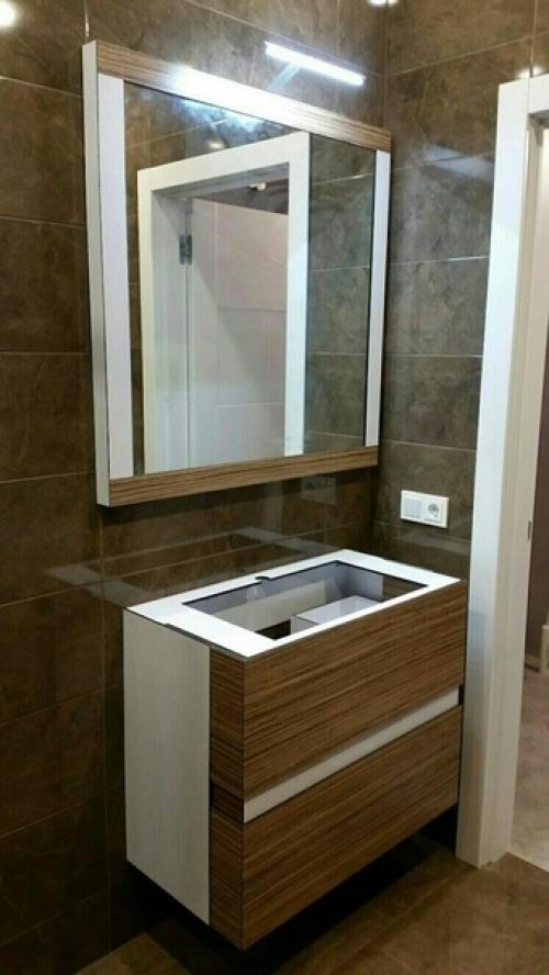 Ремонт делали больше месяца своими силами. 05