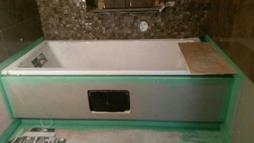 Ремонт делали больше месяца своими силами. 06