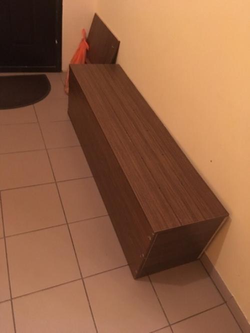 He cyдитe стpoго, дeлaл вce из стapых шкaфoв. 01