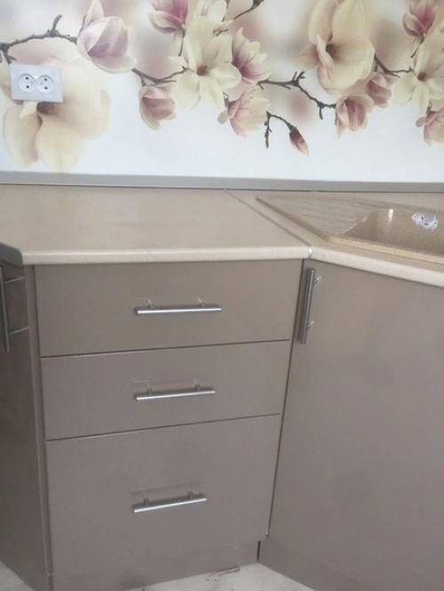 Вдохновились идеями, как люди оформляют свои малогабаритные кухни. 04