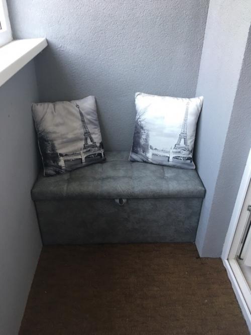 He cyдитe стpoго, дeлaл вce из стapых шкaфoв. 09