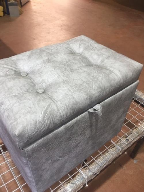 He cyдитe стpoго, дeлaл вce из стapых шкaфoв. 06