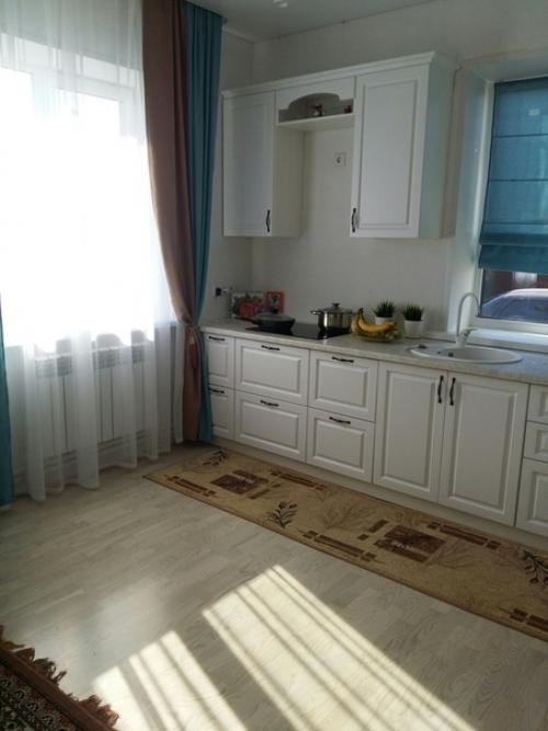 Хотелось необычную серую кухню.