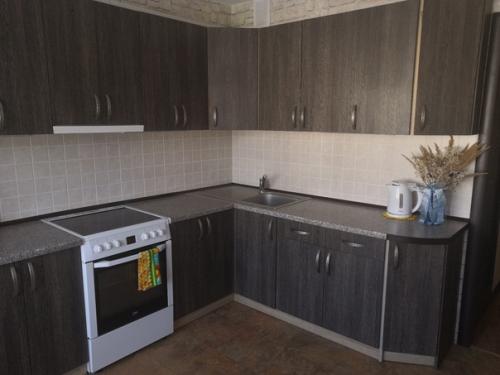 Прошу совета по декору кухни.