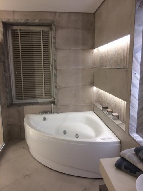 Такой передел ванной комнаты мы в своем доме сделали. 04