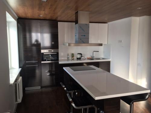 Показываю вам наш скромный ремонт в квартире, который мы решили сделать в неком таком деловом стиле.