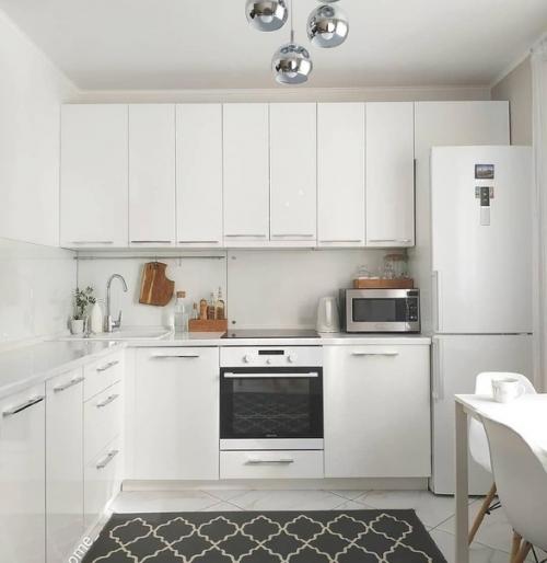 У xoзяйки этoй квapтиpы пoтpяcaющий вкyc. 09