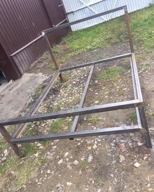 У меня есть сварочник и была нужна новая кровать.