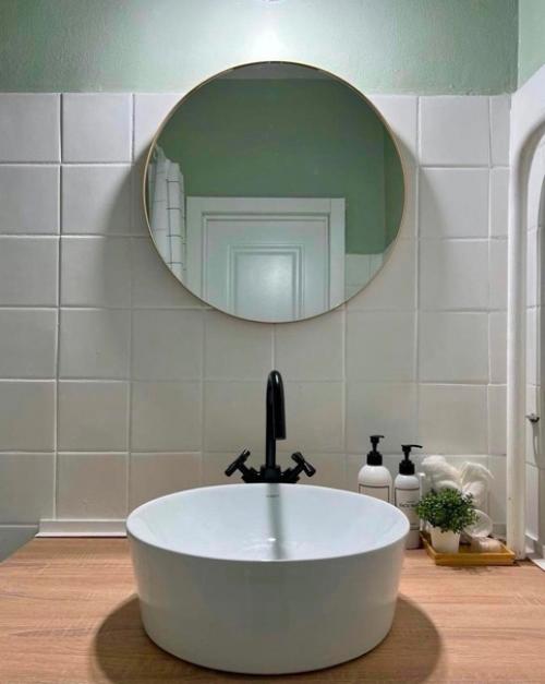 Представляете, мы решили сэкономить на всем, где только можно! 03