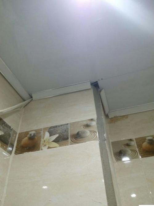 И это все нам сделал так называемый Профессиональный Мастер, которого нам посоветовали. 03