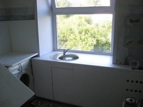 Решили перенести мойку к окну, вдруг кому то пригодиться такая идея. 02