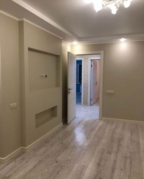 Закончили ремонт в нашей новой квартире, осталось дождаться мебель и собрать её. 05