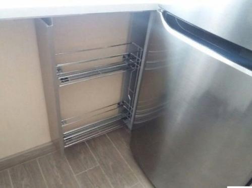 Долго все продумывали и рассчитывали, чтобы все на нашей кухне было как надо. 04