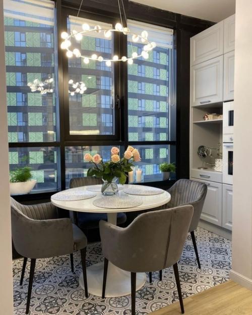 Шикарный ремонт в квартире студии.