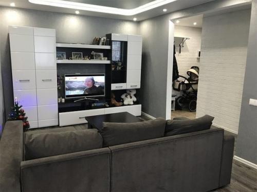 Обновили ремонт в нашей двухкомнатной квартире, мы спешим поделиться результатом. 06