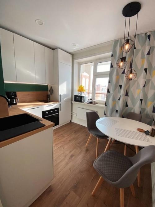 Вот так вот выглядит наша кухня после проделанного ремонта.