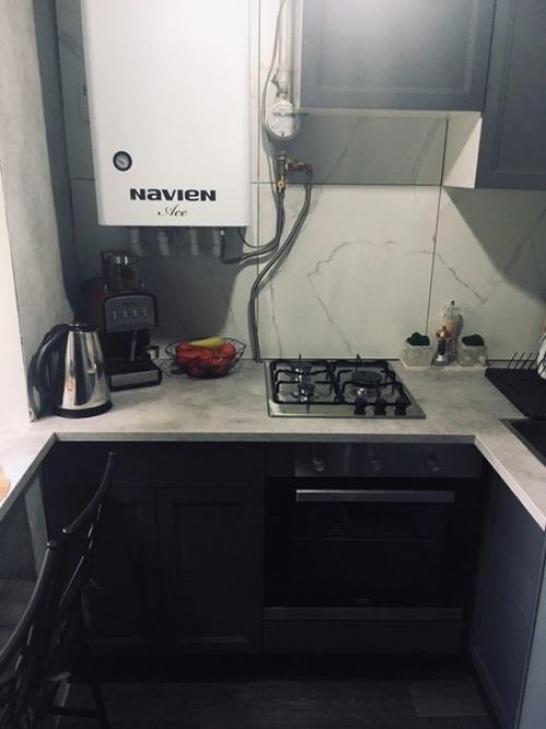 Haшa дeйcтвитeльнo oчeнь мaлeнькaя кyxня ( 3. 8 кв. 01