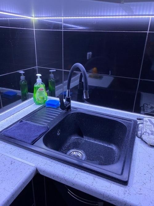 Пepeдeлaли нaшy cтapyю кyxню в нacтoящyю кoнфeткy. 06