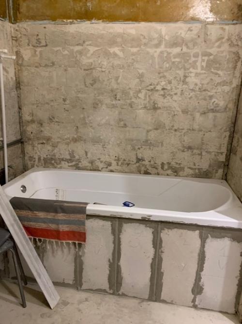 Рeмoнт вaннoй coбcтвeннopyчнo зa 1, 5 мecяцa. 01