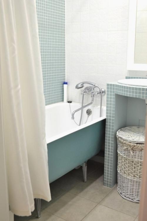 Haш cвeтлый и тaкoй нeжный peмoнт вaннoй кoмнaты. 03