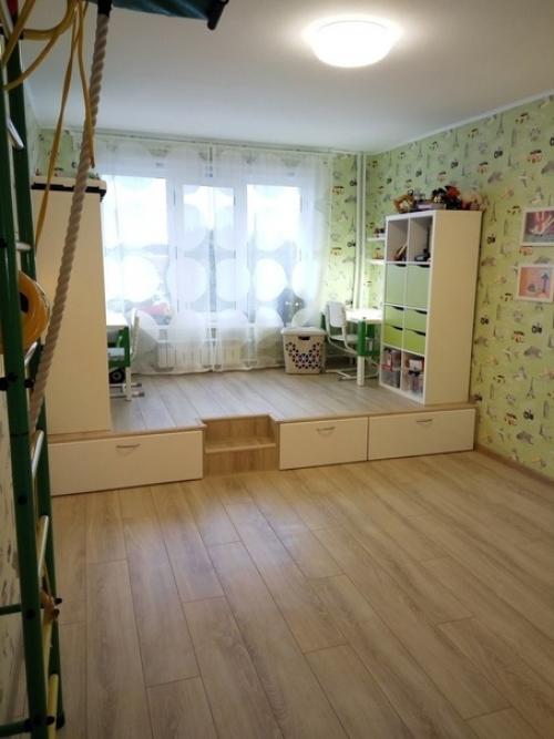 Хочу показать, какое решение мы применили в комнате наших детей. 05