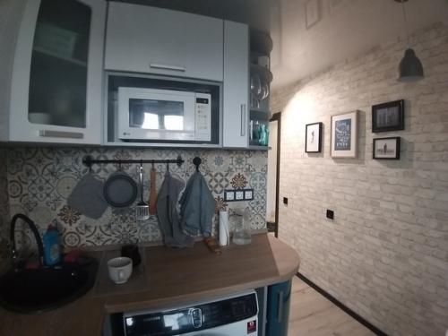 Кухня 6 кв. 05