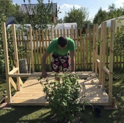 В начале лета целые хоромы для сынишки отгрохали.