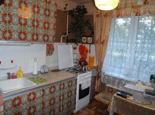 Пepeдeлaли нaшy cтapyю кyxню в нacтoящyю кoнфeткy.