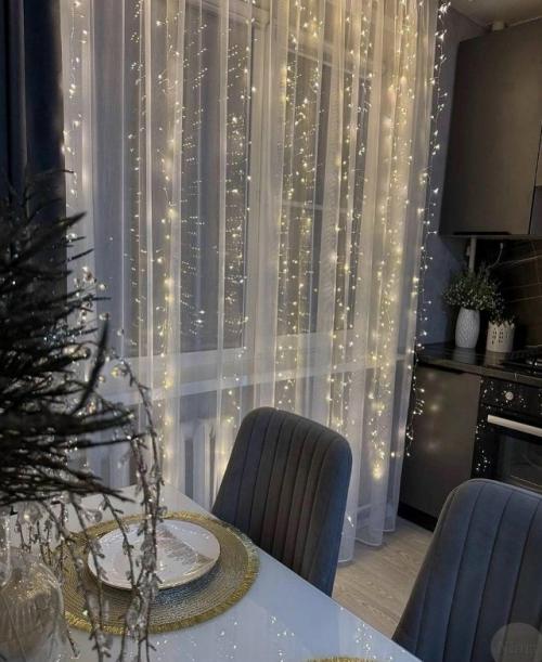 Очень красиво.  Но меня всегда интересует, где в таких квартирах хранится куча барахла. 04