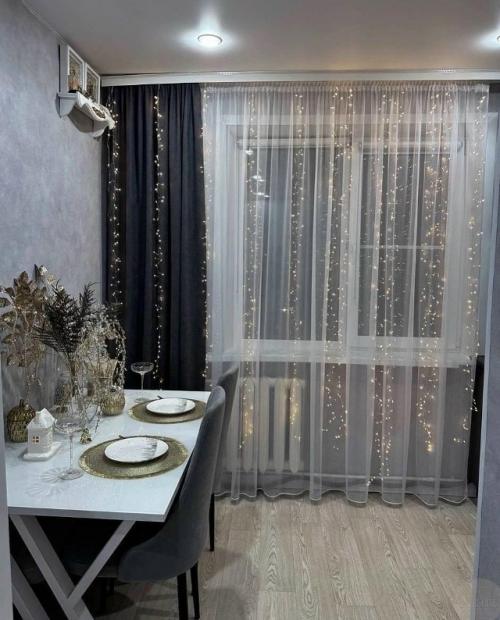 Очень красиво.  Но меня всегда интересует, где в таких квартирах хранится куча барахла. 05