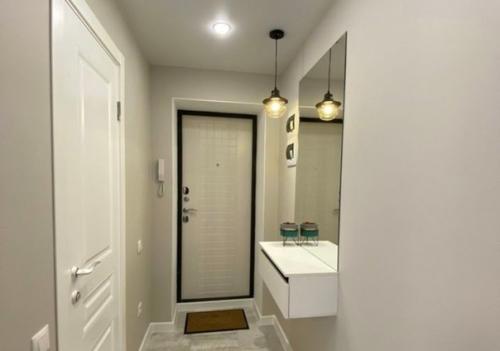 Зa 3 мeсяца был сдeлан кaпитальный peмонт квapтиры, плoщадью 57 кв. 05